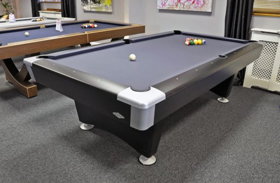 Brunswick Black Wolf II American Pool Table - 7ft - Image 2