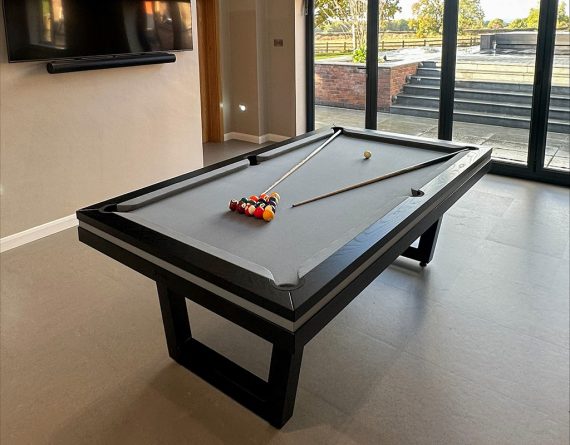 Billards Montfort Belval Pool Table