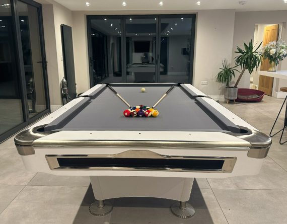 Signature Lincoln American Pool Table: White - 7ft, 8ft, 9ft - Image 2