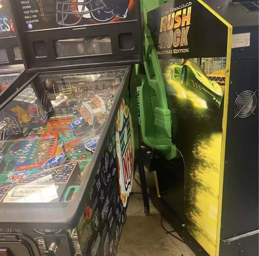 NFL Pinball Machine by Stern - Image 3