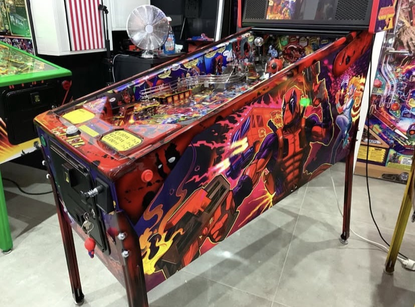Deadpool Pro Pinball Machine by Stern - Image 7