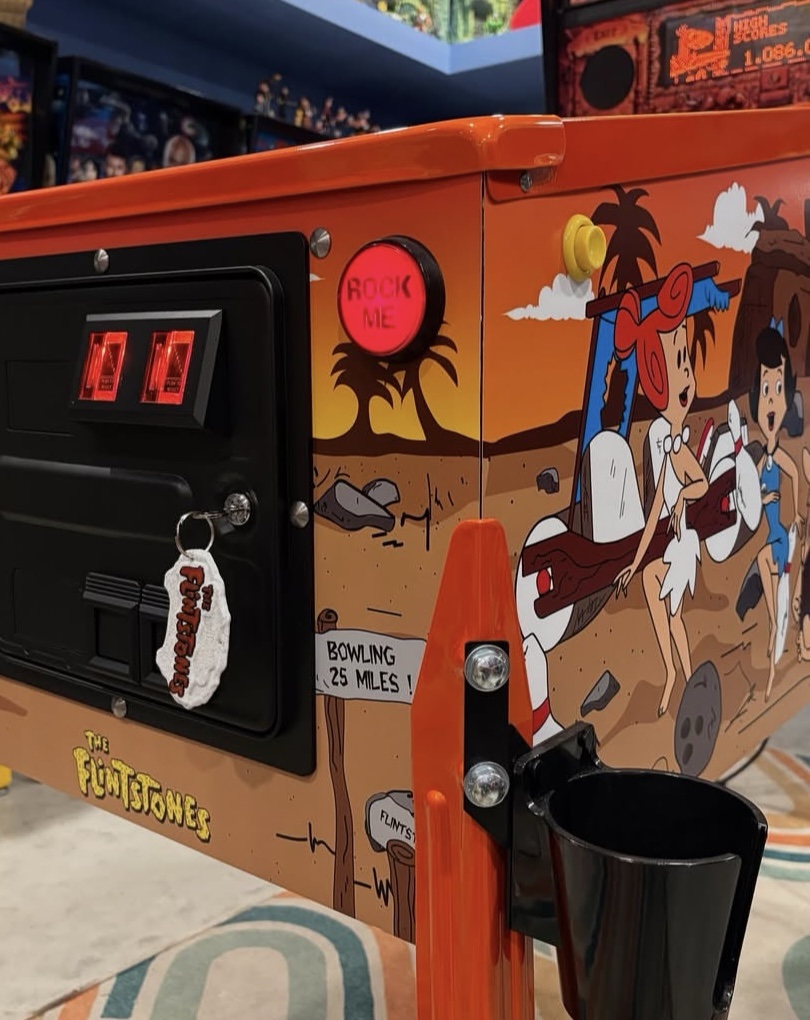 Flintstones Pinball Machine - Image 25