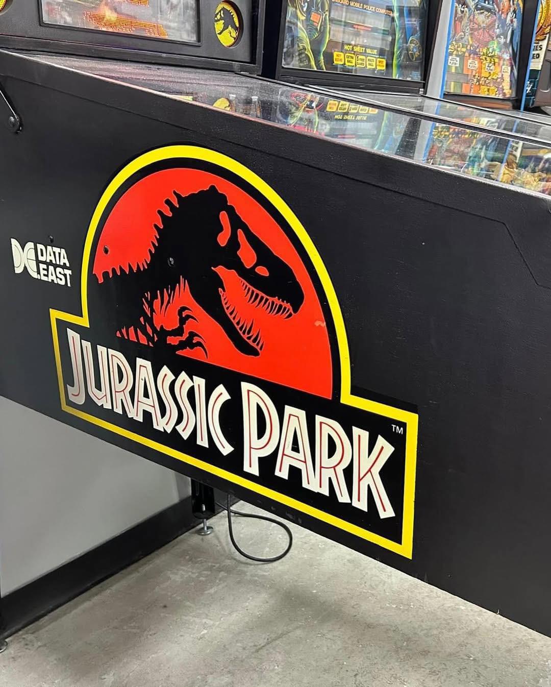Jurassic Park Pinball Machine by Stern - Image 2