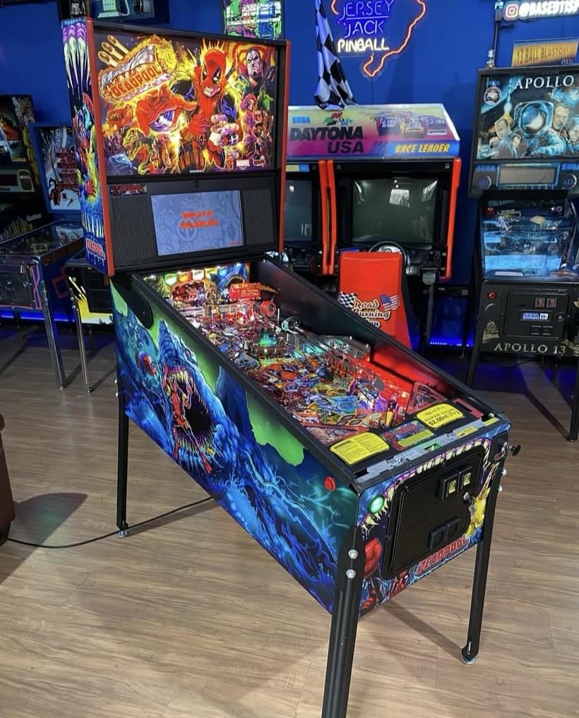 Deadpool Premium Pinball Machine by Stern - Image 2